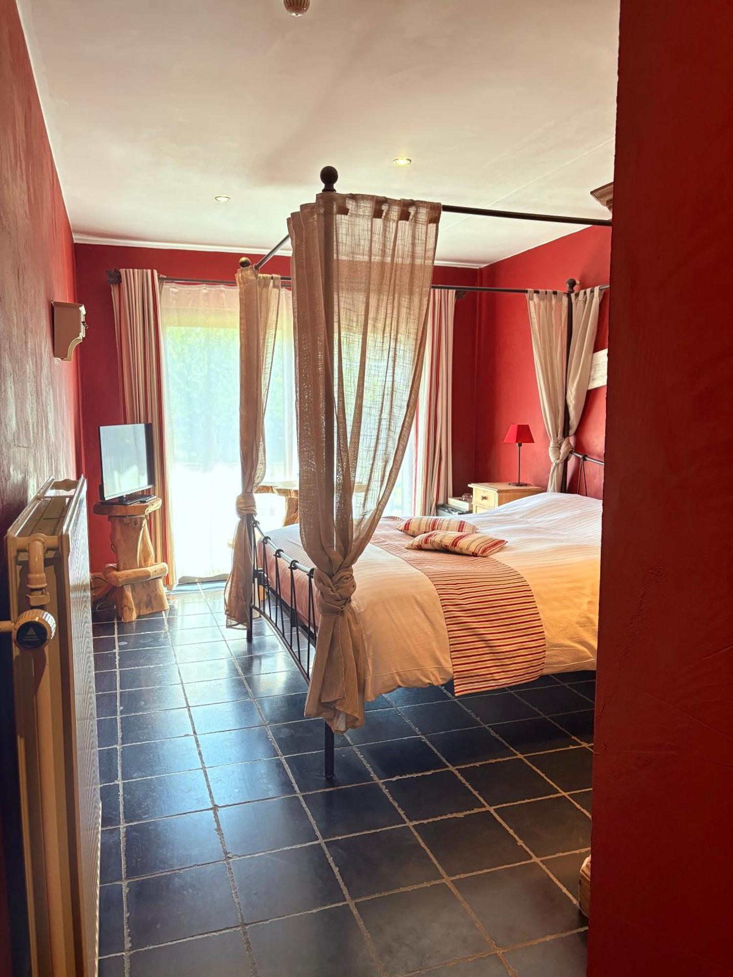 Comme A La Ferme Bed & Breakfast Durbuy Eksteriør bilde