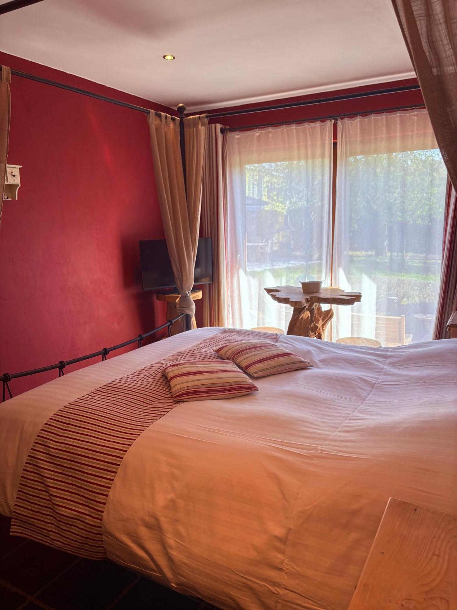 Comme A La Ferme Bed & Breakfast Durbuy Eksteriør bilde