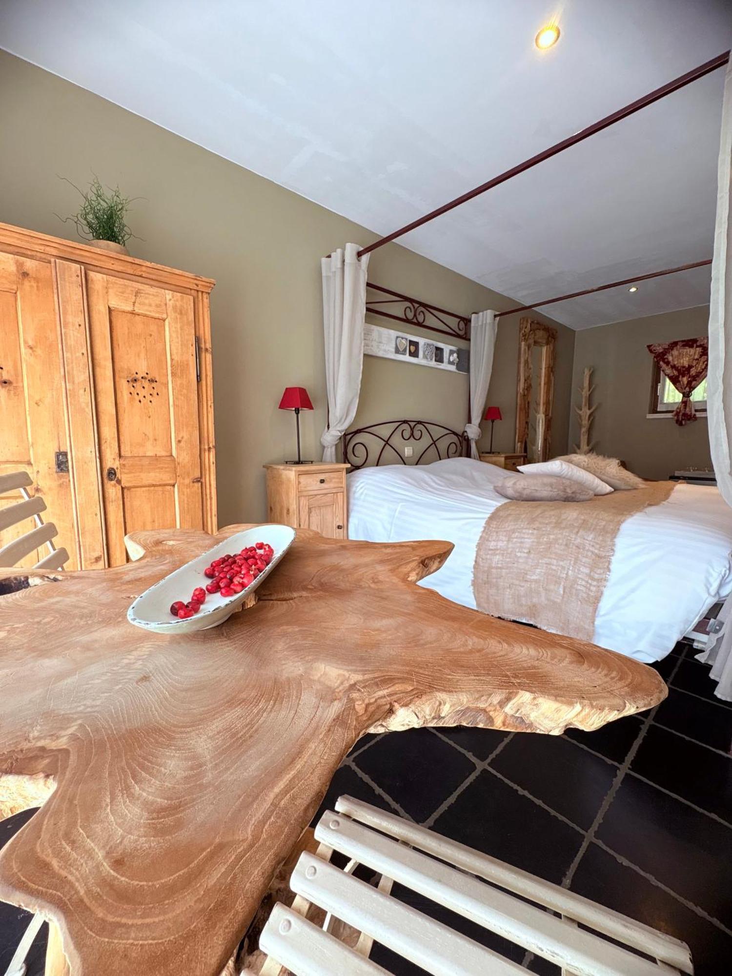 Comme A La Ferme Bed & Breakfast Durbuy Eksteriør bilde